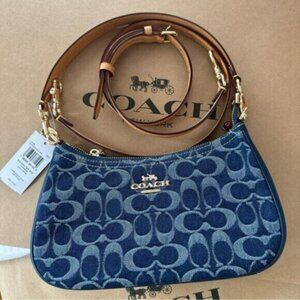 New Coach Teri Shoulder Bag In Signature Denim